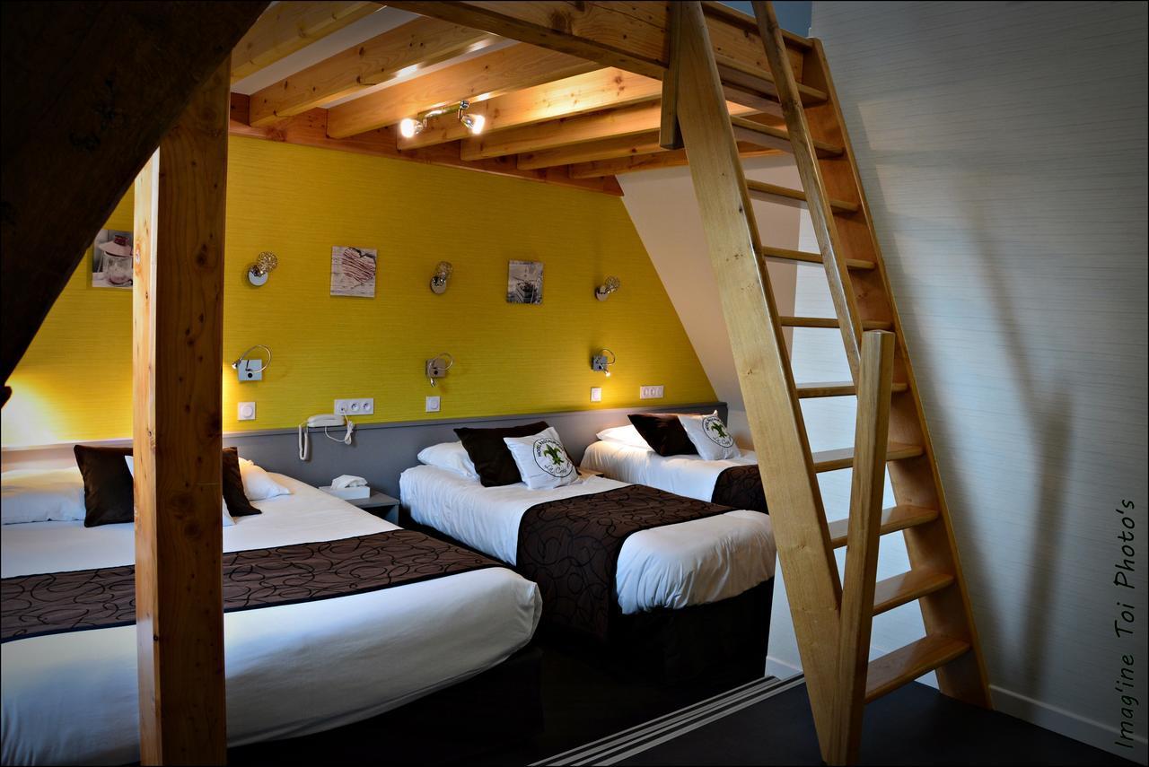 La Croix Verte - Le Relais Des Moulins バン・ド・ブルターニュ エクステリア 写真